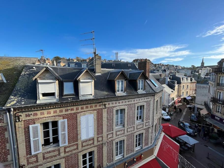 Les Bains De Trouville Экстерьер фото